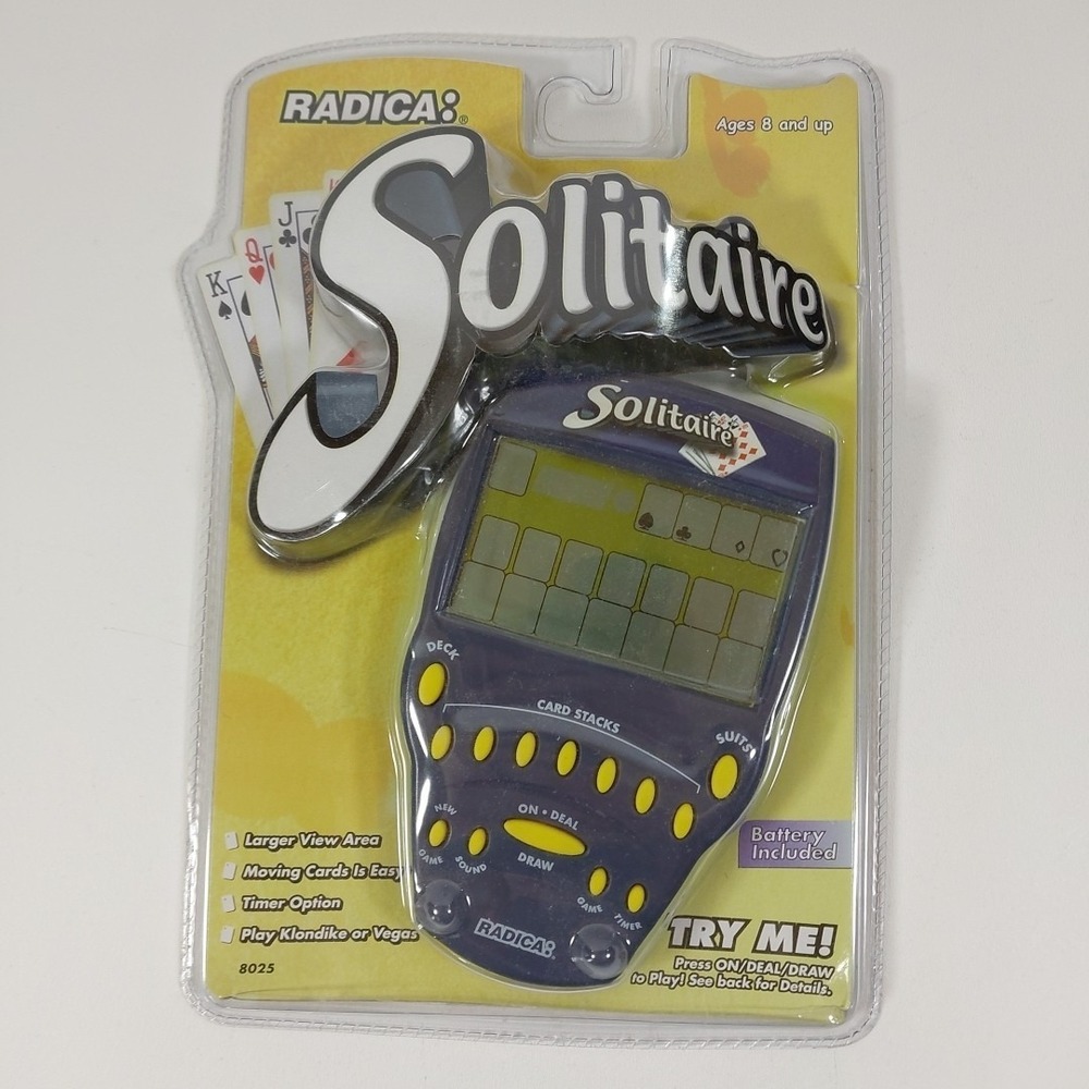 Vintage 1999 Radica Solitaire 8025 Big Screen Handheld Game Open packaging